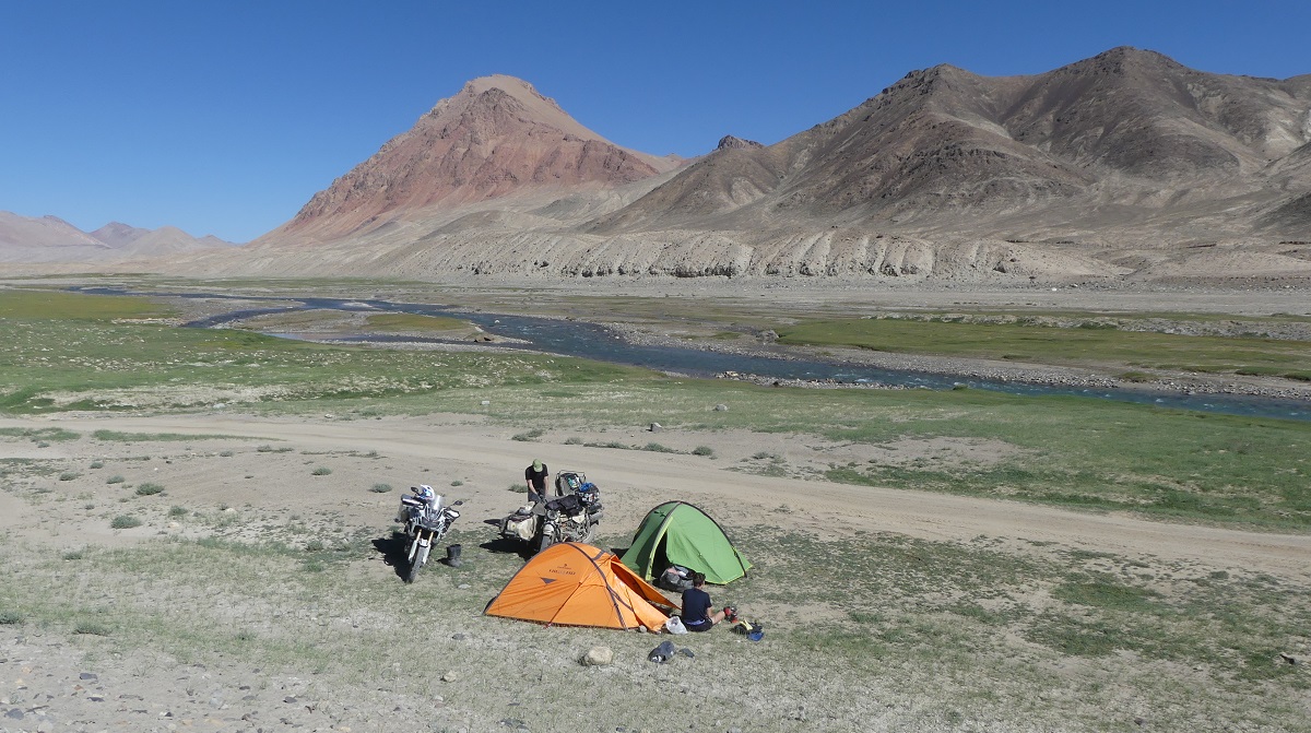 Uralistan - bivouac route du Pamir
